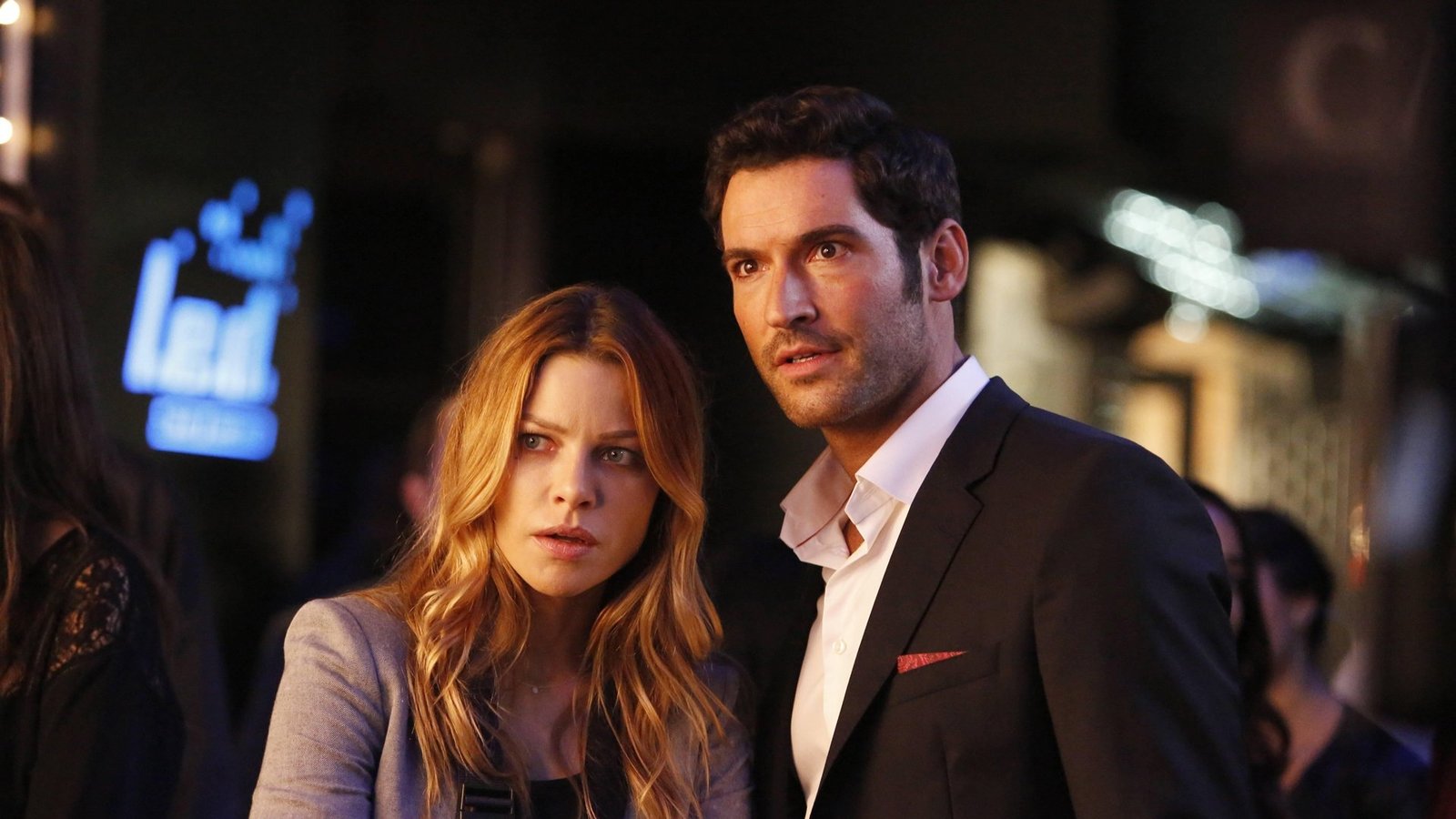 S1E2-Lucifer, Stay. Good Devil.