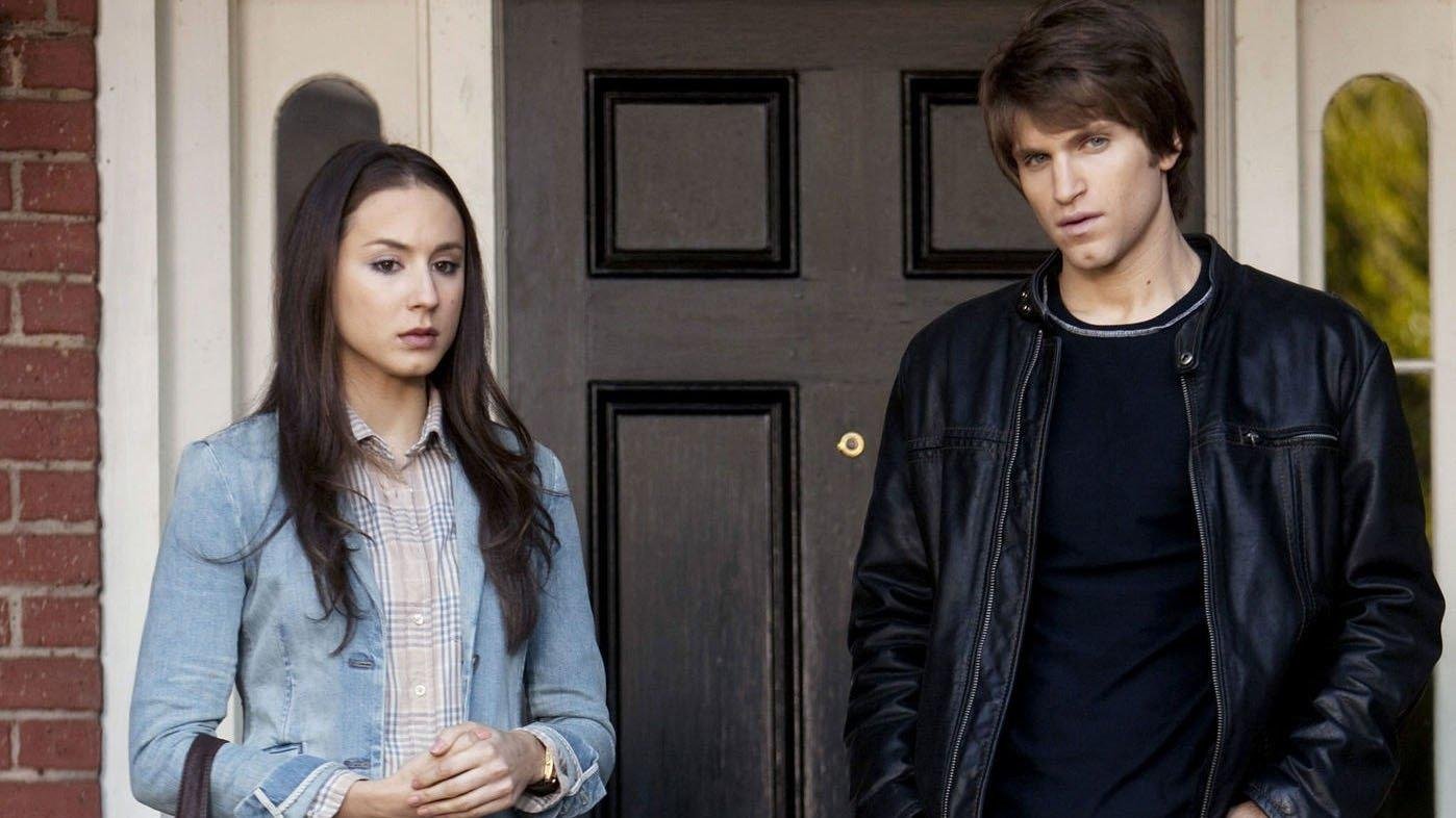S1E17-The New Normal