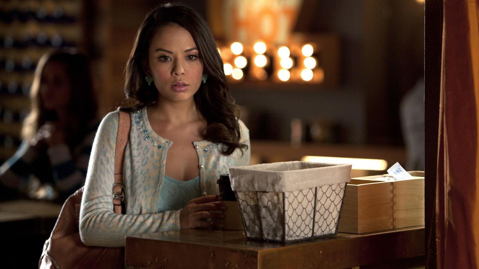 S3E15-Mona-Mania!