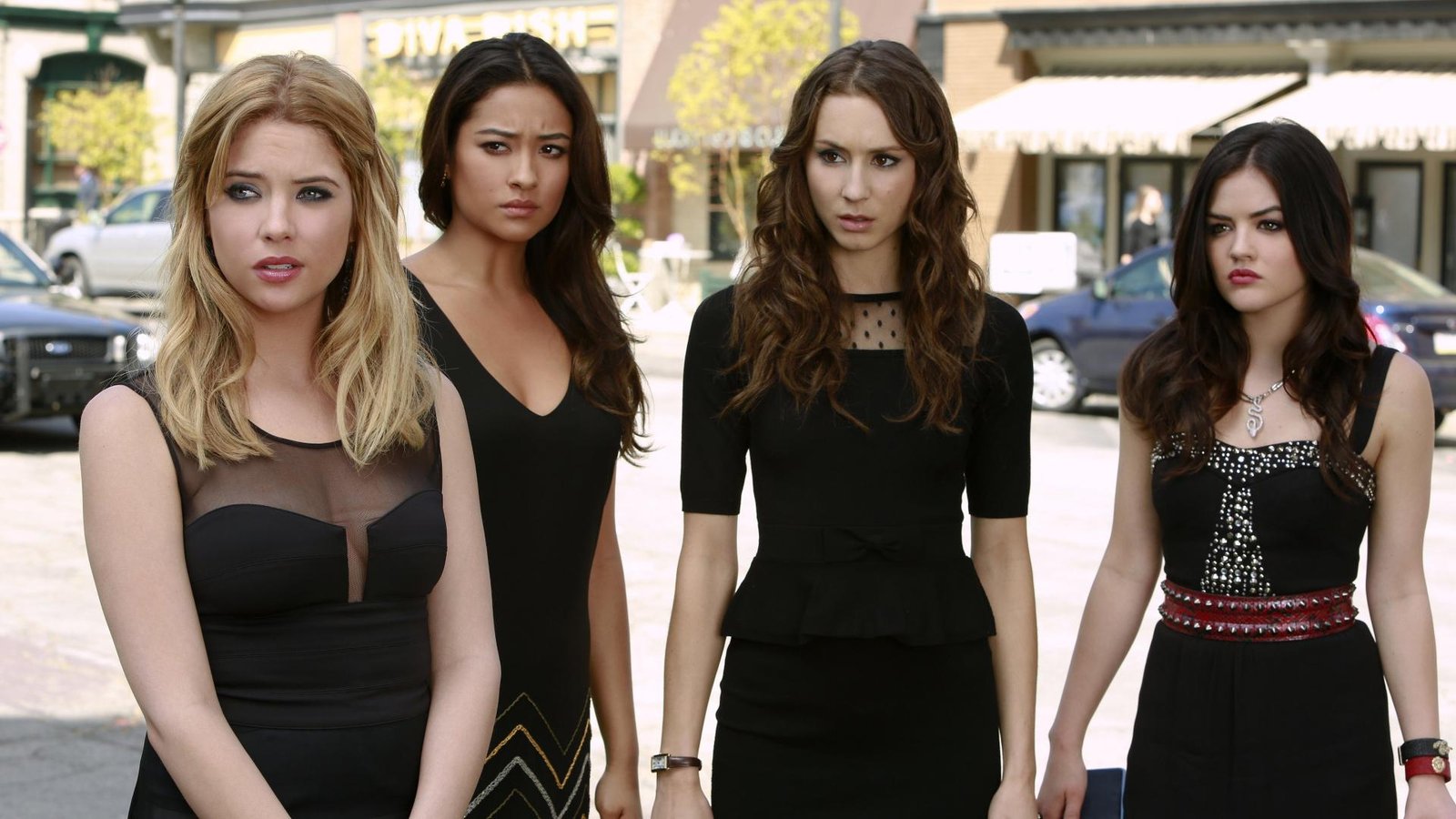 S4E1-A Is for A-l-i-v-e