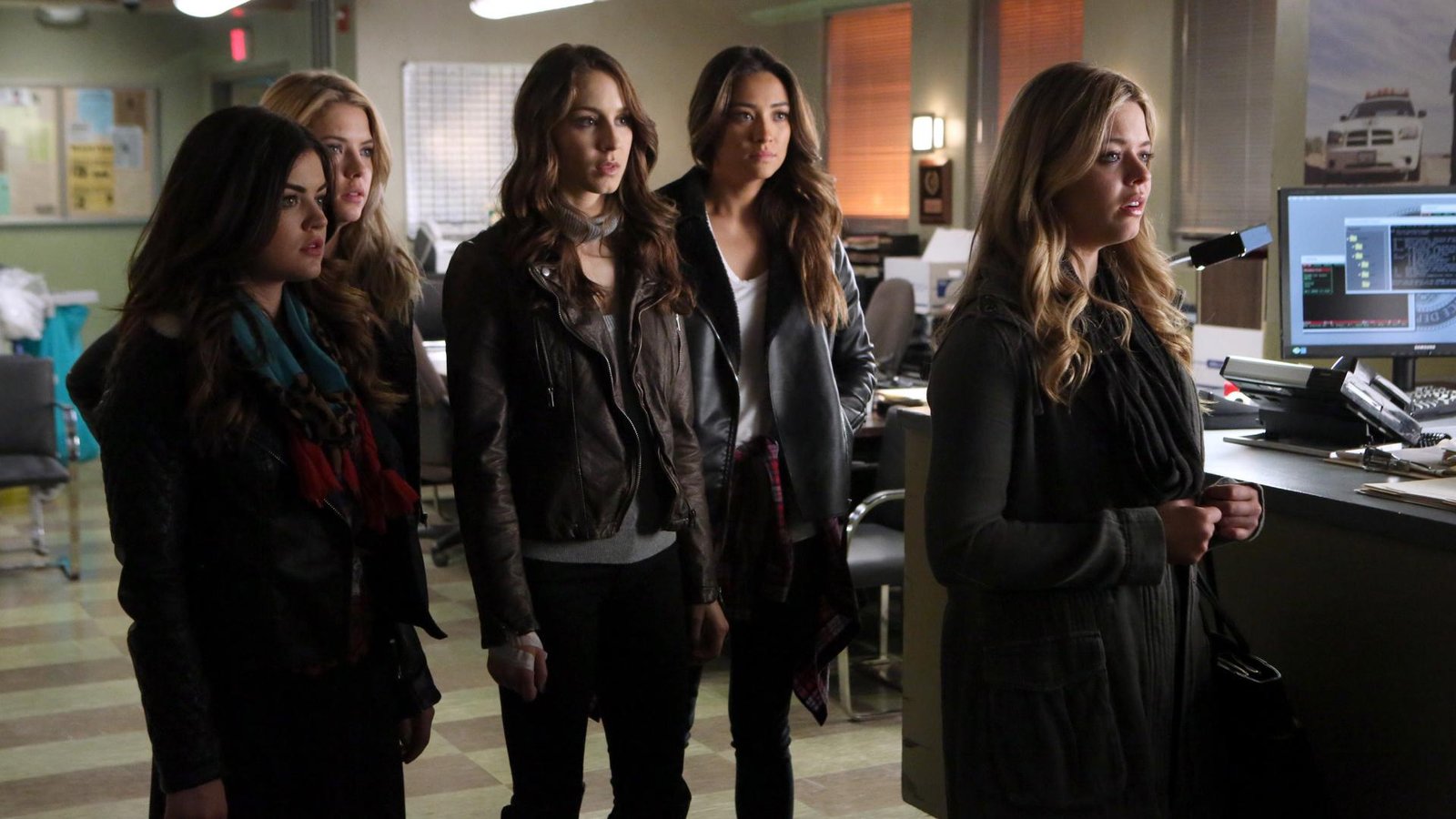 S5E2-Whirly Girly