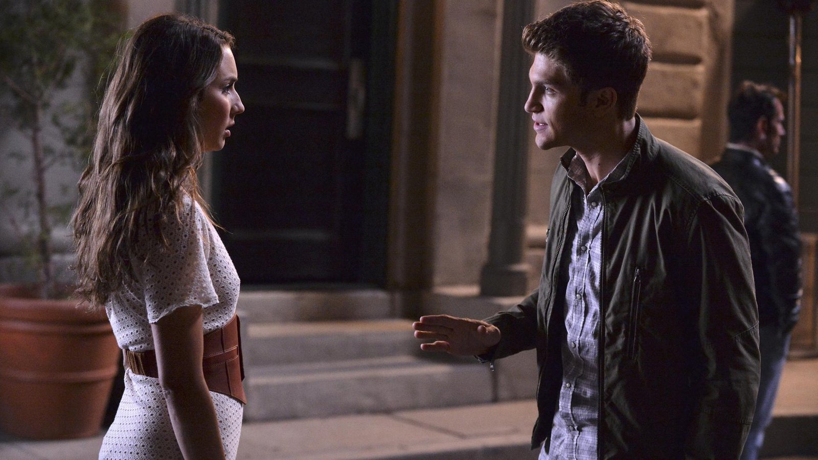 S5E16-Fresh Meat