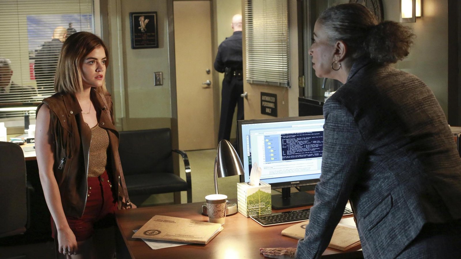 S6E18-Burn This